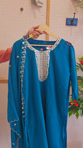 Party wear