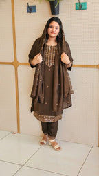Party wear