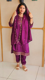 Party wear