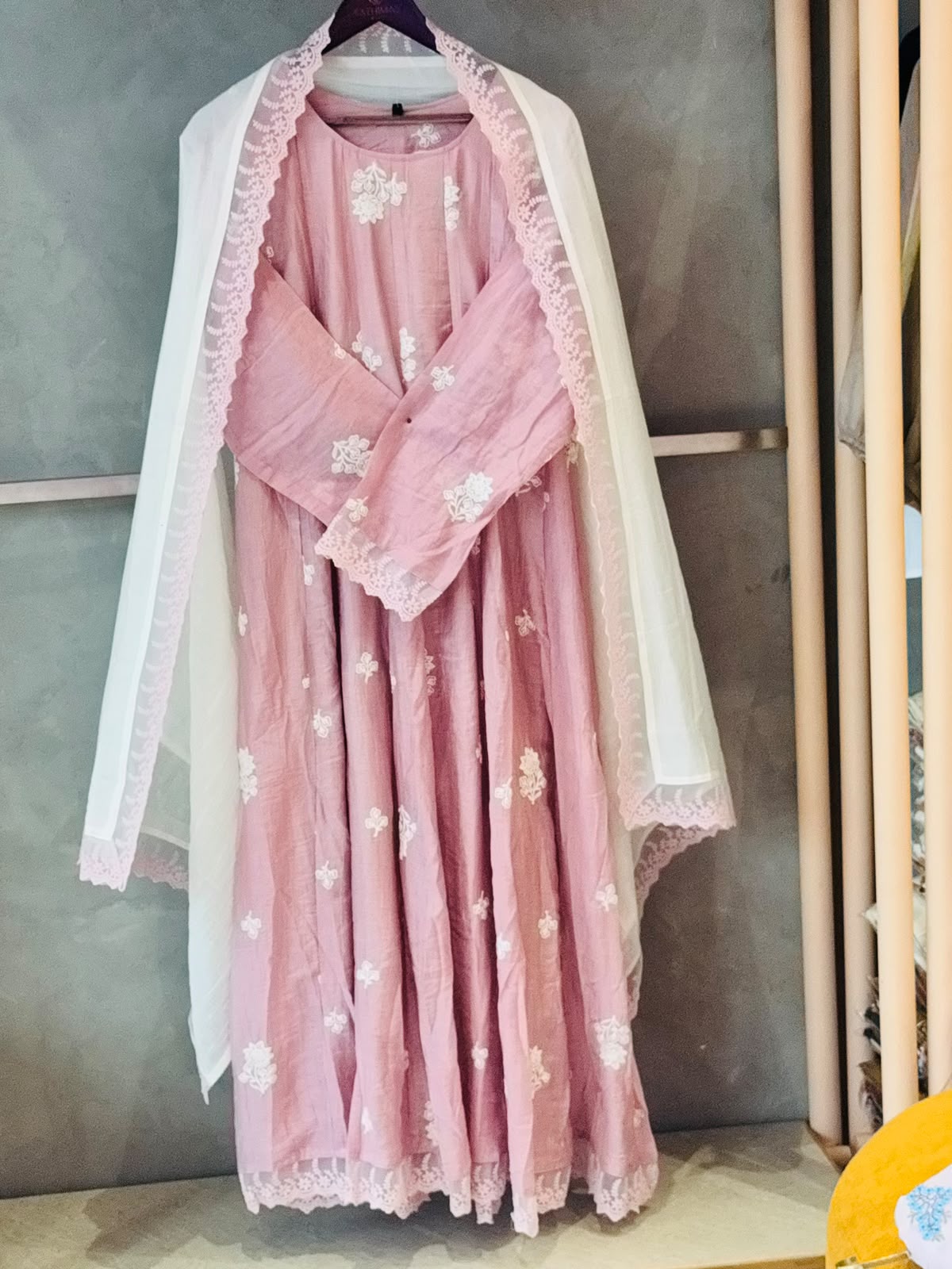 gown