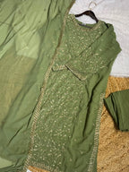 4xl