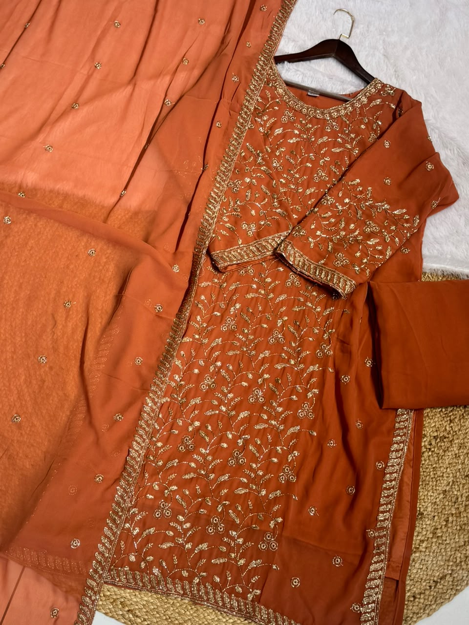 4xl